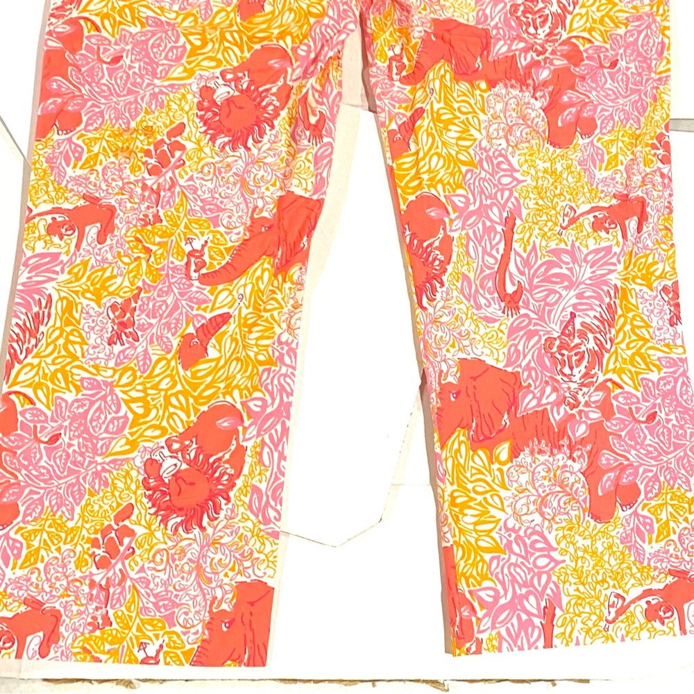 Lilly Pulitzer Vintage cropped pant Pink Orange elephant monkey lion size 10 - Picture 3 of 9